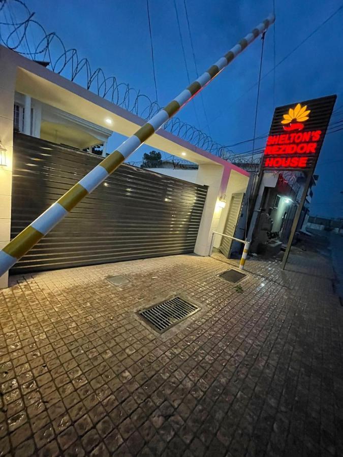 白沙瓦 Shelton'S Rezidor House酒店 外观 照片